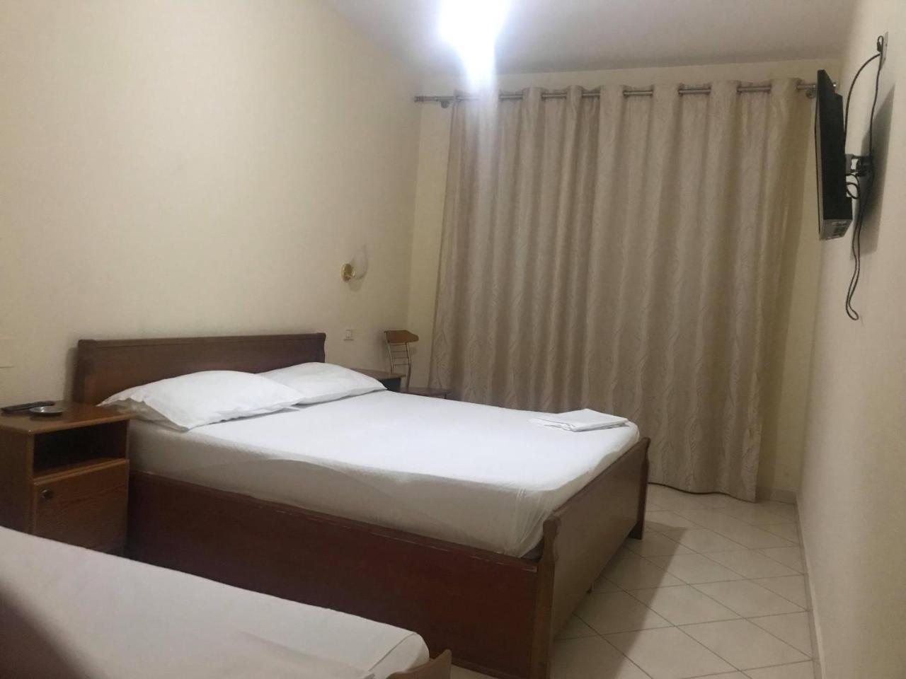 Hotel Belvedere Pogradec Exterior foto